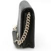 Sac bandoulière Chanel  Wallet on Chain en cuir matelassé chevrons noir - Detail D6 thumbnail