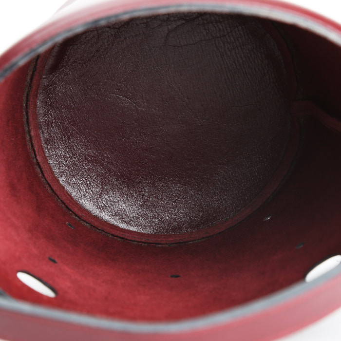 Hermès  Mangeoire handbag  in burgundy box leather - Detail D2