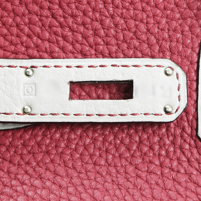 Bolso de mano Hermès  Birkin 35 cm en cuero togo color frambuesa y gris - Detail D8