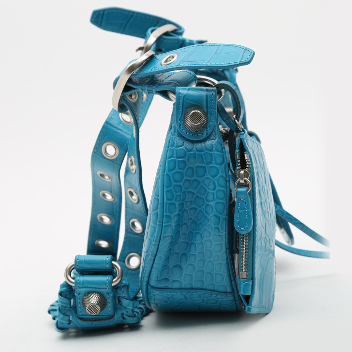 Balenciaga Cagole shoulder bag in leather - Detail D5