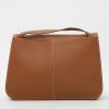 Hermès  Halzan shoulder bag  in gold togo leather - Detail D7 thumbnail