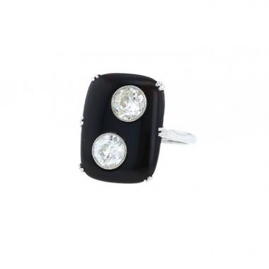Anello  Vintage  in platino, onice e diamanti, in diamante e diamante