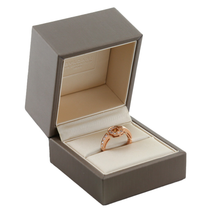 Bague Bulgari Bulgari Bulgari en or rose et diamants - Detail D2