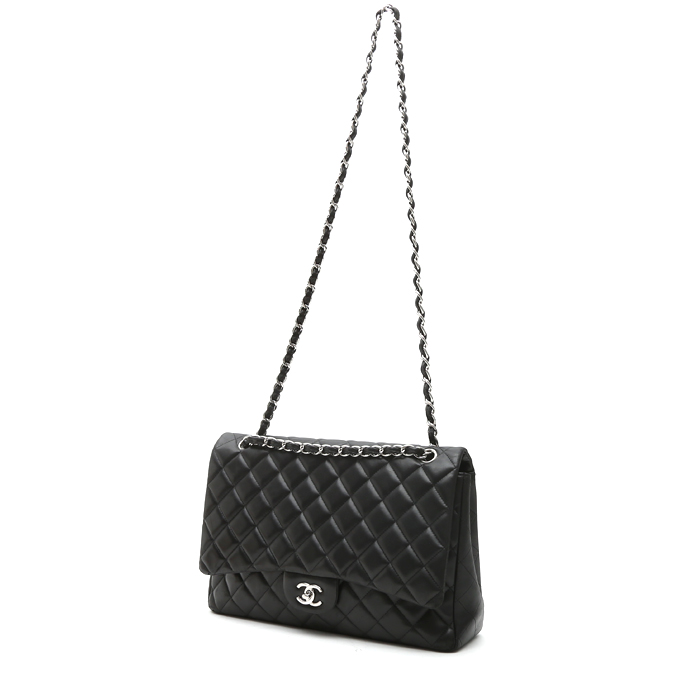 Chanel  Timeless Maxi Jumbo handbag  in black quilted leather - Detail D3