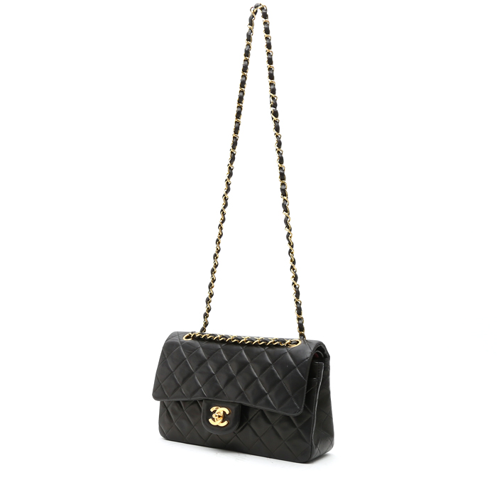Bolso de mano Chanel  Timeless Petit en cuero acolchado negro - Detail D2
