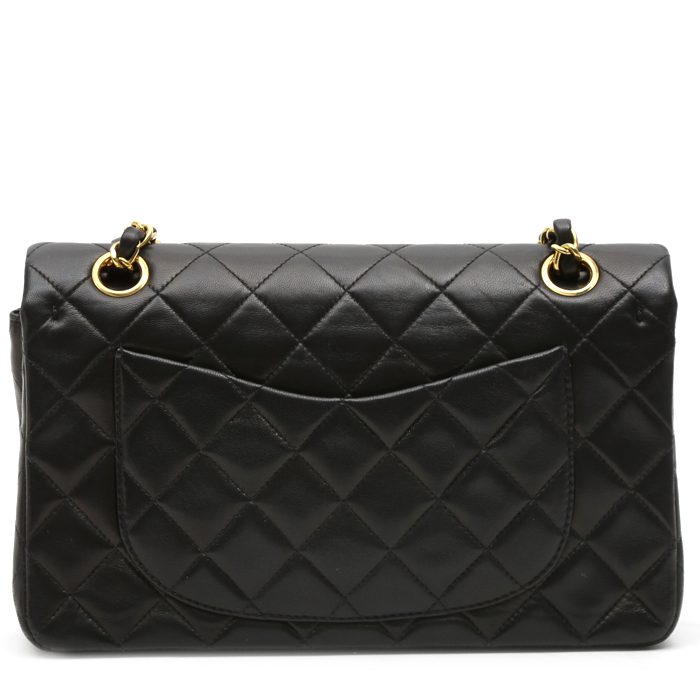 Sac à main Chanel  Timeless Petit en cuir matelassé noir - Detail D8