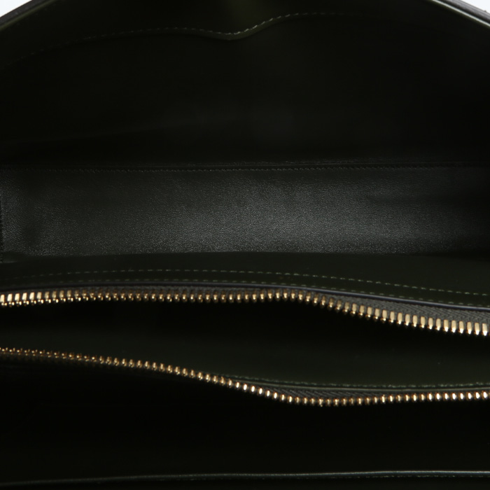 Sac à main Celine  16 en cuir vert - Detail D3