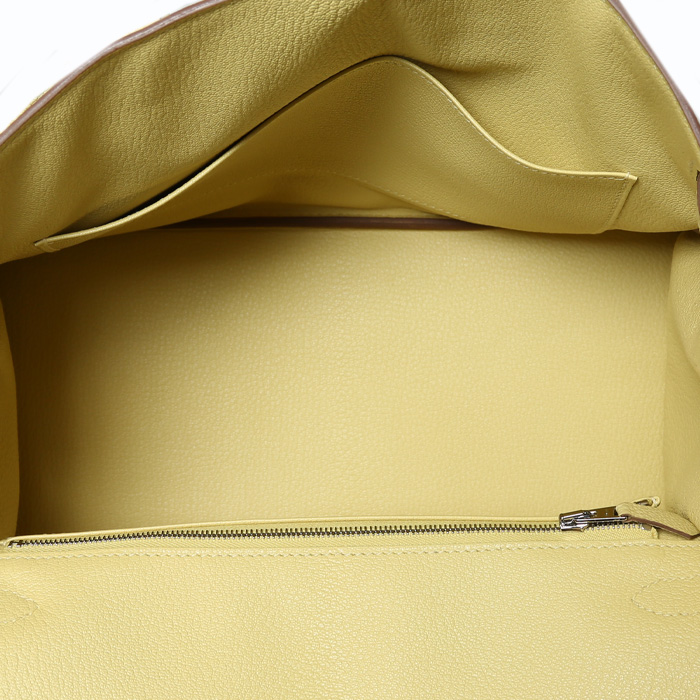 Sac à main Hermès  Birkin 30 cm en cuir togo Jaune Poussin - Detail D2