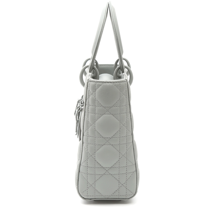 Dior  Lady Dior handbag  in grey leather cannage - Detail D5