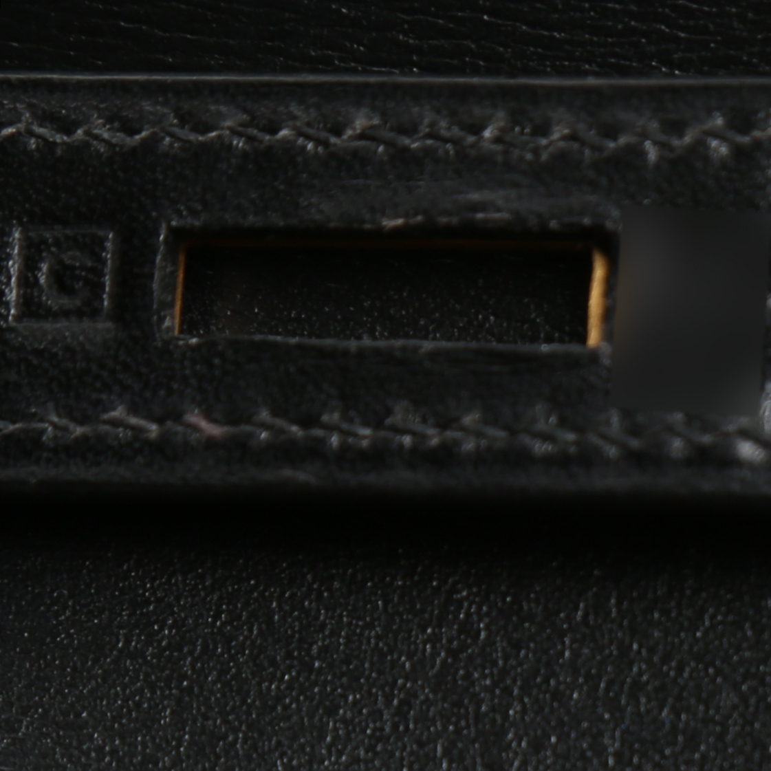 Sac à main Hermès  Kelly 32 cm en cuir box noir - Detail D5