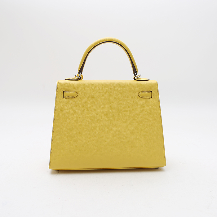 Sac à main Hermès  Kelly 25 cm en cuir epsom Jaune de Naples - Detail D8