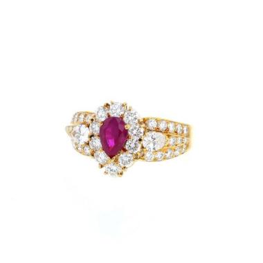 Bague Van Cleef 
Arpels  en or jaune, diamants et rubis