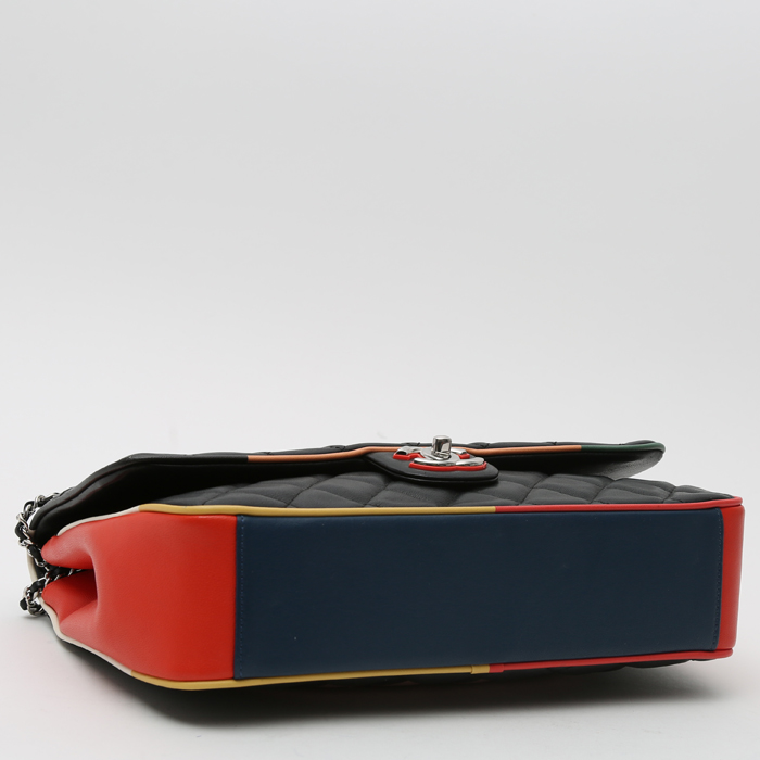 Bolso de mano Chanel   en cuero acolchado negro rojo y rosa - Detail D5