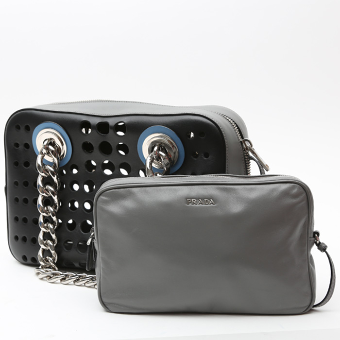 Sac à main Prada  Bauletto en cuir noir et gris - Detail D3