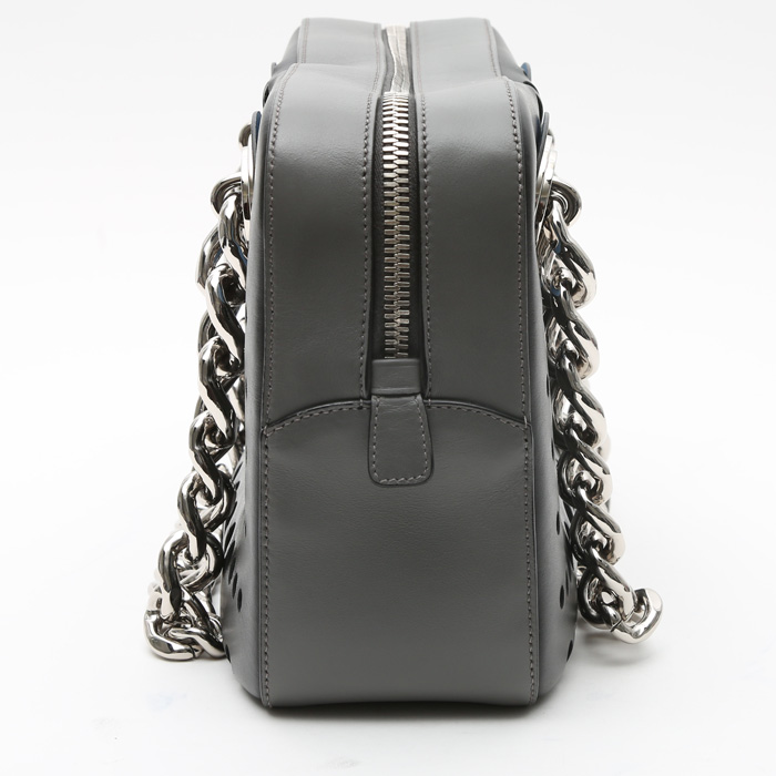 Sac à main Prada  Bauletto en cuir noir et gris - Detail D7