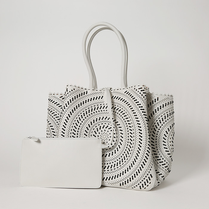 Sac à main Alaïa   en cuir blanc - Detail D2