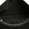 Bolsito de mano Chanel  en cuero acolchado negro - Detail D2 thumbnail