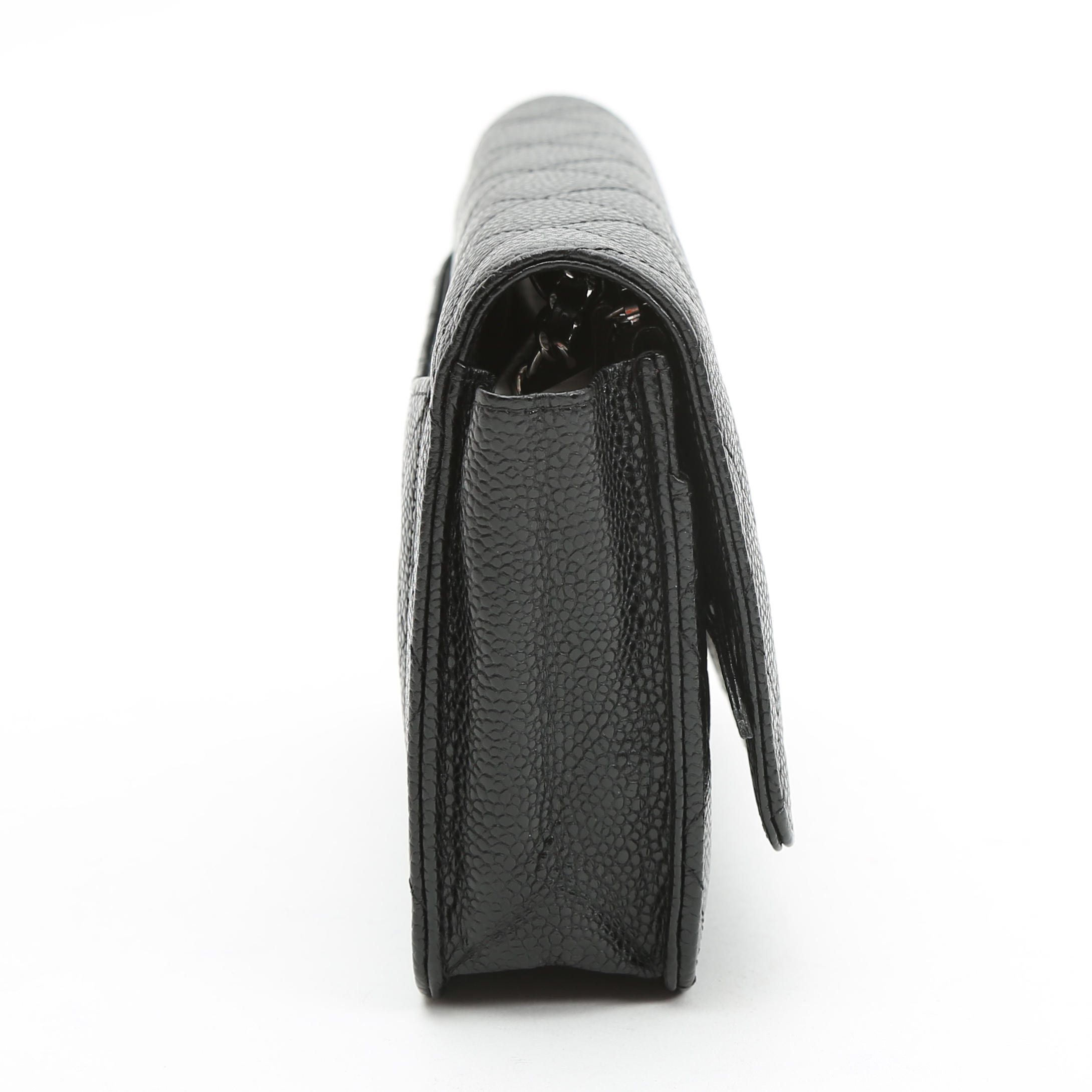 Bolso bandolera Chanel  Wallet on Chain en cuero granulado acolchado negro - Detail D7