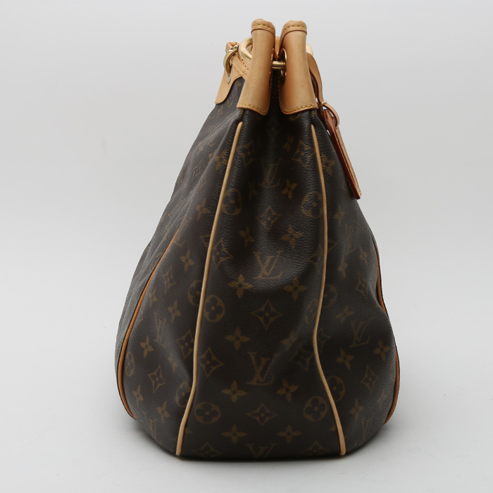 Sac à main Louis Vuitton  Galliera en toile monogram marron et cuir naturel - Detail D6