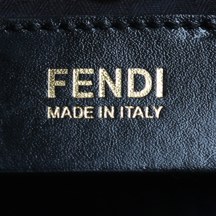 Fendi  2 Jours handbag  in black leather - Detail D3