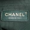 Mochila Chanel  Sac à dos en cuero acolchado verde - Detail D3 thumbnail