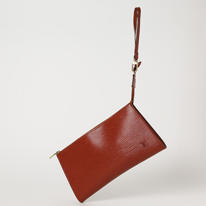 Bolsito de mano Louis Vuitton  Pochette accessoires en cuero Epi marrón - Detail D2