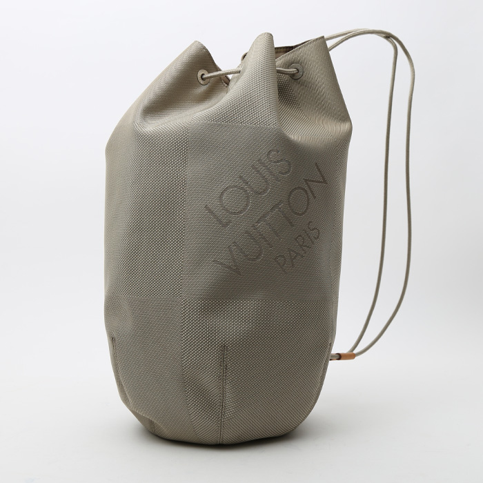 Louis Vuitton  Editions Limitées backpack  in grey canvas - Detail D2