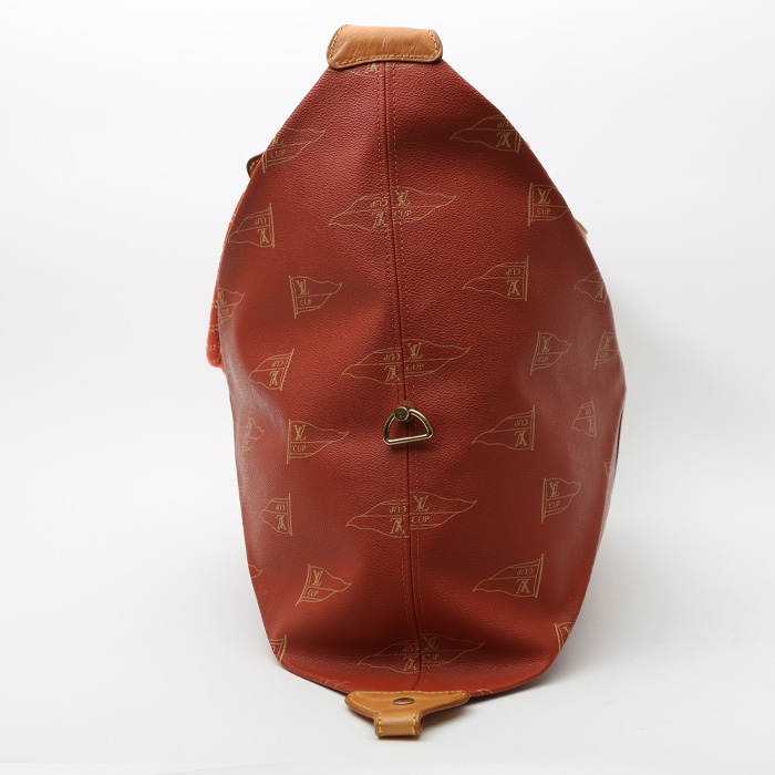 Sac de voyage Louis Vuitton  America's Cup en toile enduite rouge et cuir naturel - Detail D7