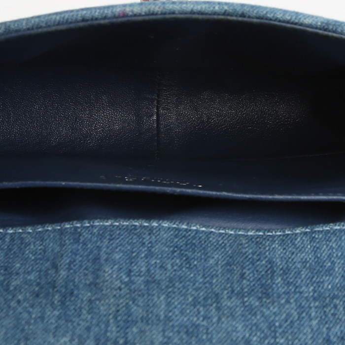Sac bandoulière Chanel  Boy en denim bleu - Detail D3