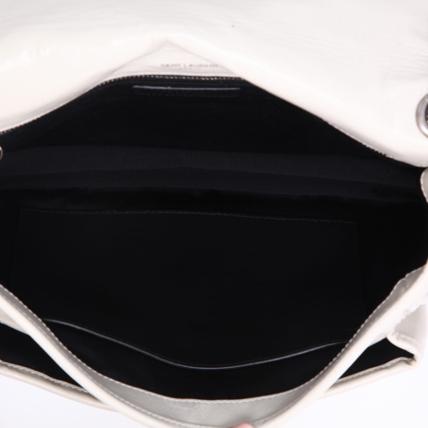 Sac bandoulière Saint Laurent  Niki moyen modèle  en cuir blanc - Detail D3