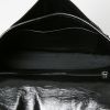 Sac bandoulière Saint Laurent  Niki moyen modèle  en cuir noir - Detail D3 thumbnail