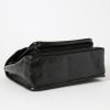 Saint Laurent  Niki medium model  shoulder bag  in black leather - Detail D5 thumbnail