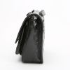 Bolso bandolera Saint Laurent  Niki Baby en cuero acolchado con motivos de espigas negro - Detail D6 thumbnail