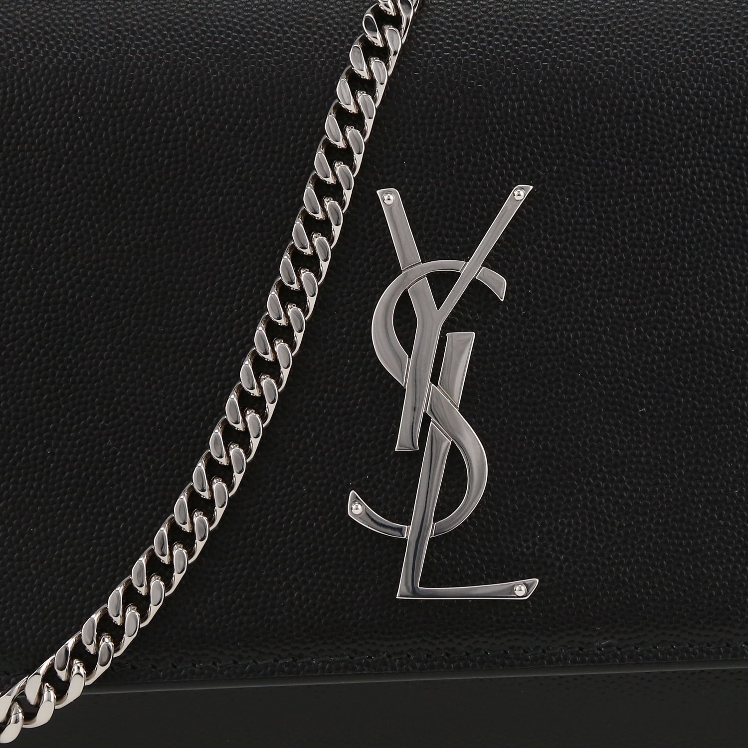 Saint Laurent  Kate shoulder bag  in black grained leather - Detail D1