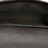 Chanel  Boy shoulder bag  in grey quilted leather - Detail D3 thumbnail