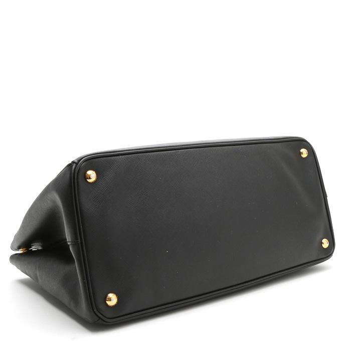 Bolso de mano Prada  Galleria en cuero saffiano negro - Detail D4