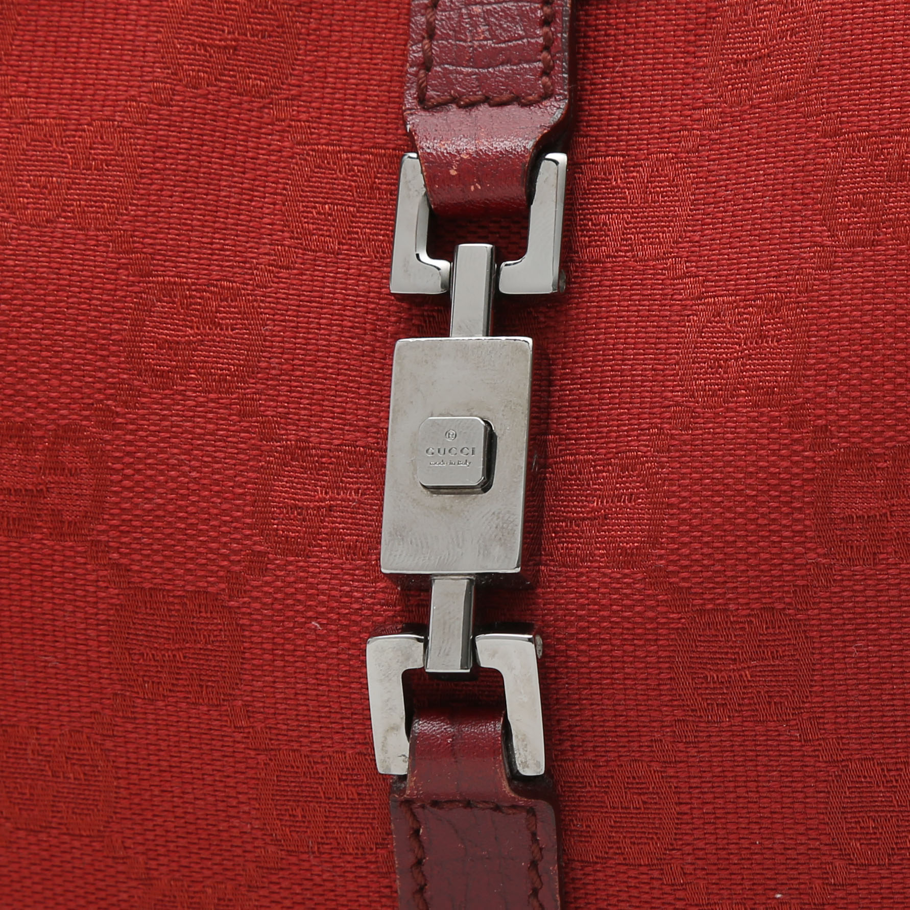 Bolso de mano Gucci  Jackie en lona monogram roja y cuero rojo - Detail D1