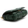 Bottega Veneta  Cassette shoulder bag  in green braided leather - Detail D5 thumbnail