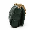 Bottega Veneta  Cassette shoulder bag  in green braided leather - Detail D7 thumbnail