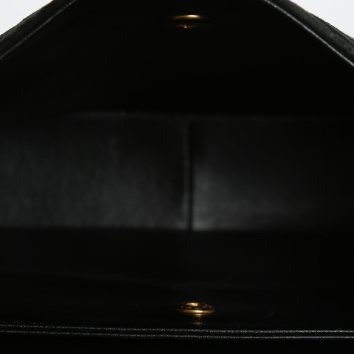 Chanel Vintage shoulder bag in black suede - Detail D3