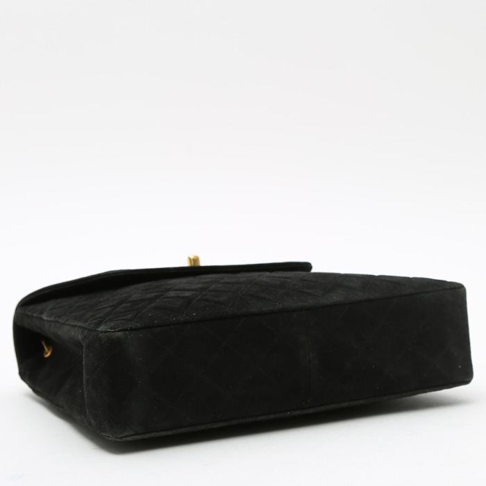 Chanel Vintage shoulder bag in black suede - Detail D5