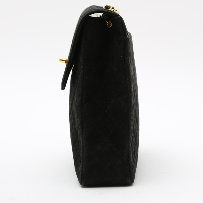 Chanel Vintage shoulder bag in black suede - Detail D7
