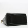 Bolso de mano Givenchy  Antigona modelo mediano  en cuero negro - Detail D4 thumbnail