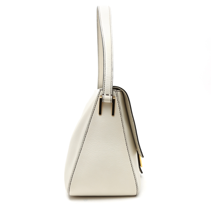Fendi  Mamma Baguette handbag  in white leather - Detail D7