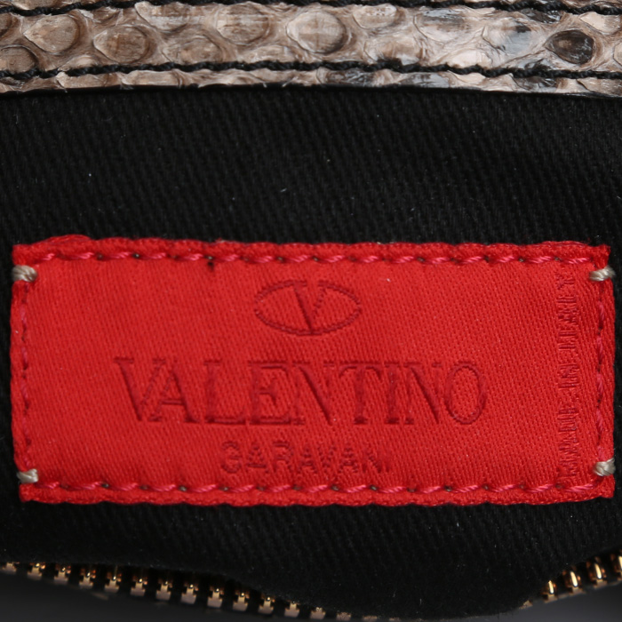 Bolso de mano Valentino Garavani   en piel de pitón beige - Detail D3