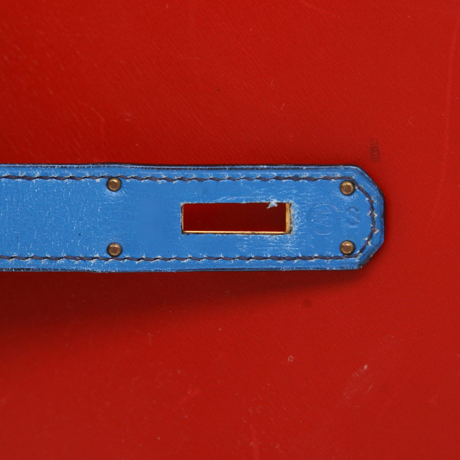 Sac à main Hermès  Kelly 32 cm en cuir box tricolore Bleu Saphir Bleu France et rouge - Detail D4