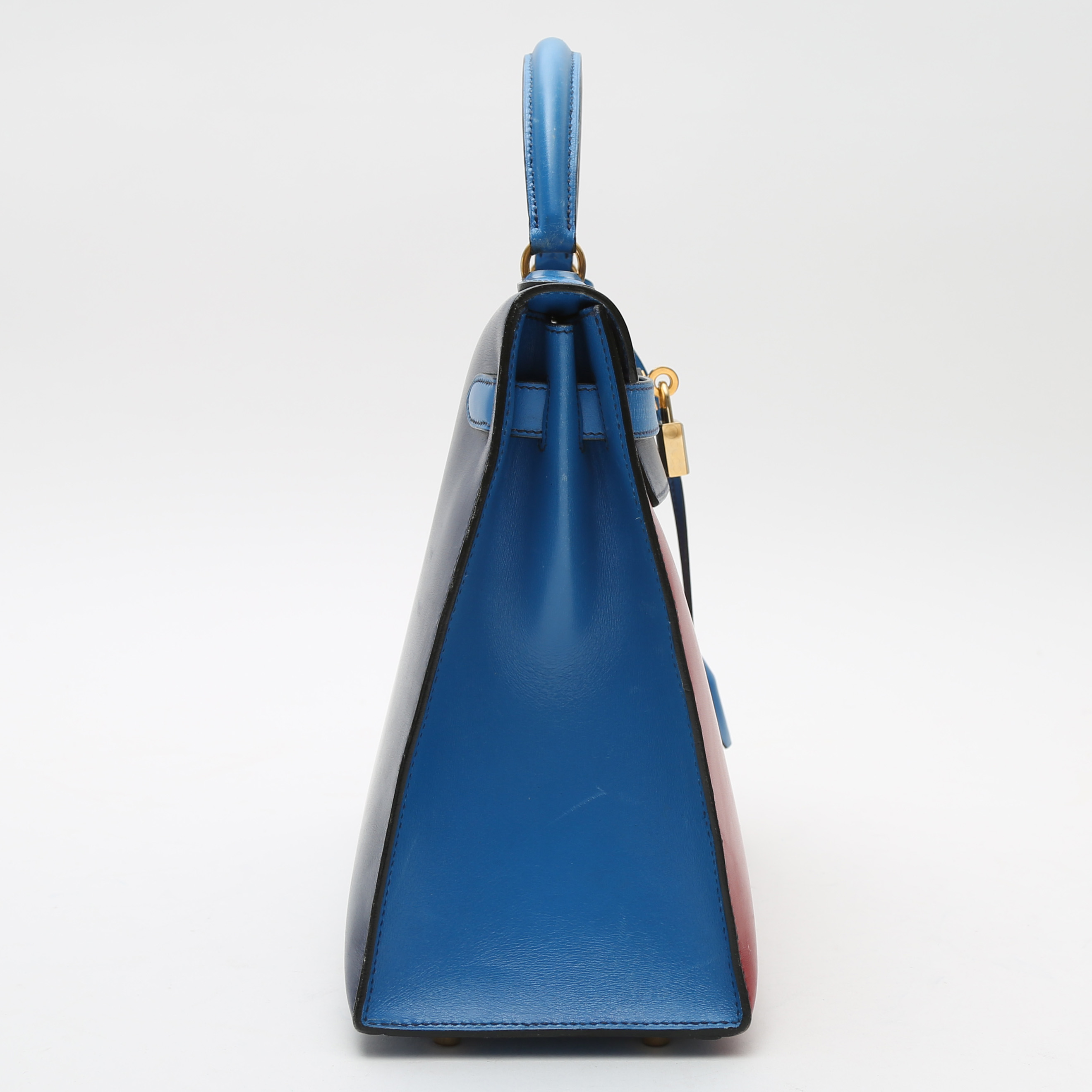 Bolso de mano Hermès  Kelly 32 cm en cuero box tricolor azul Zafiro Bleu France y rojo - Detail D8
