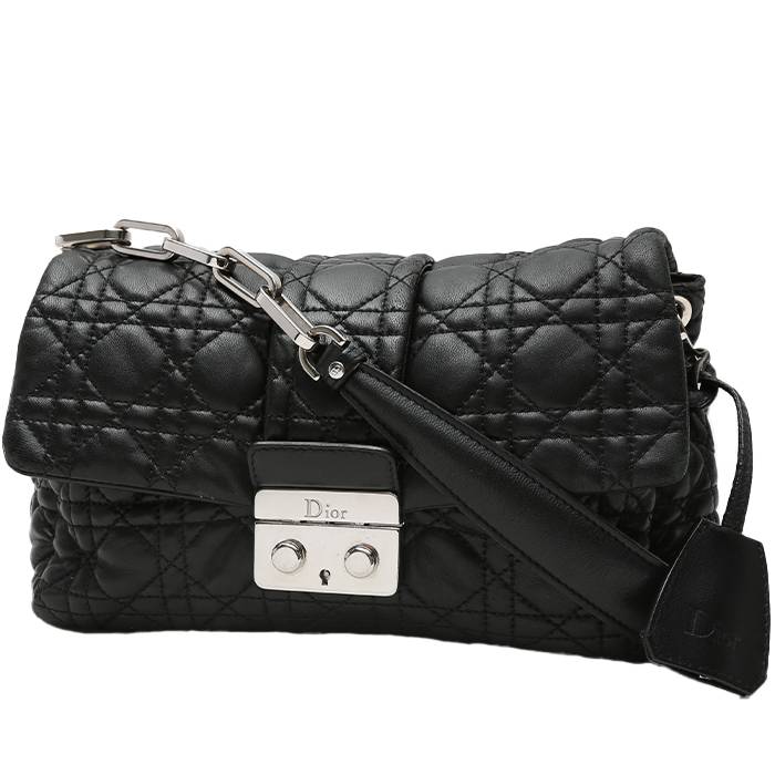Cheap Bag with handles DKNY Carol Md Tote R14A1Q11