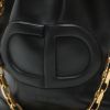 Bolso Cabás Dior  Cest Dior modelo mediano  en cuero negro - Detail D1 thumbnail