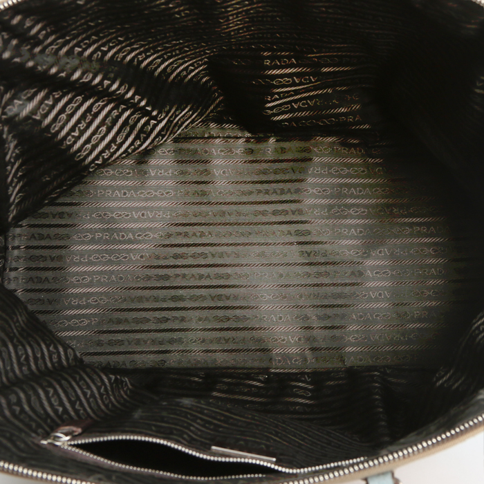 Bolso Cabás Prada   en lona beige y cuero azul - Detail D2